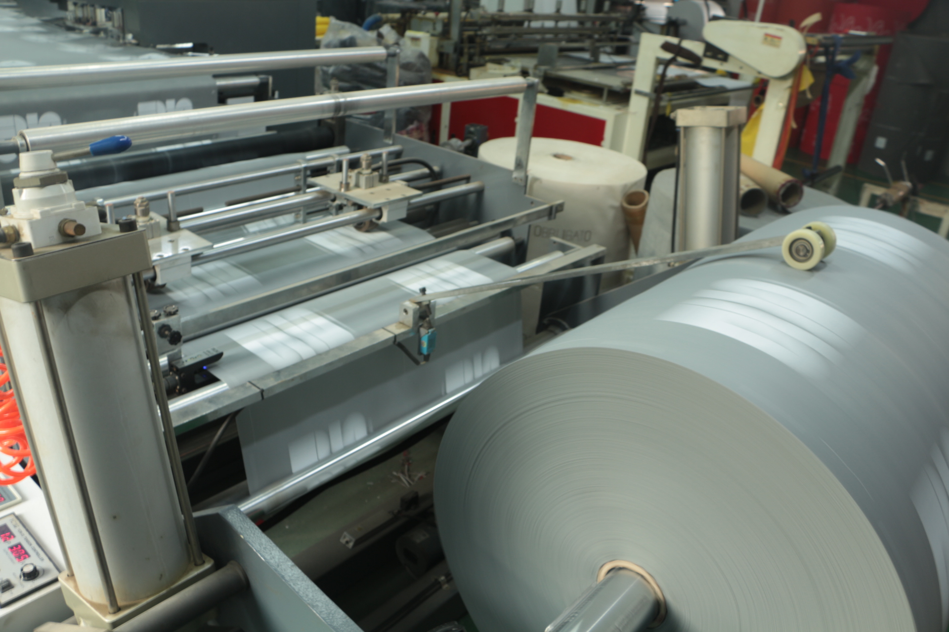 平達利無紡布袋生產線